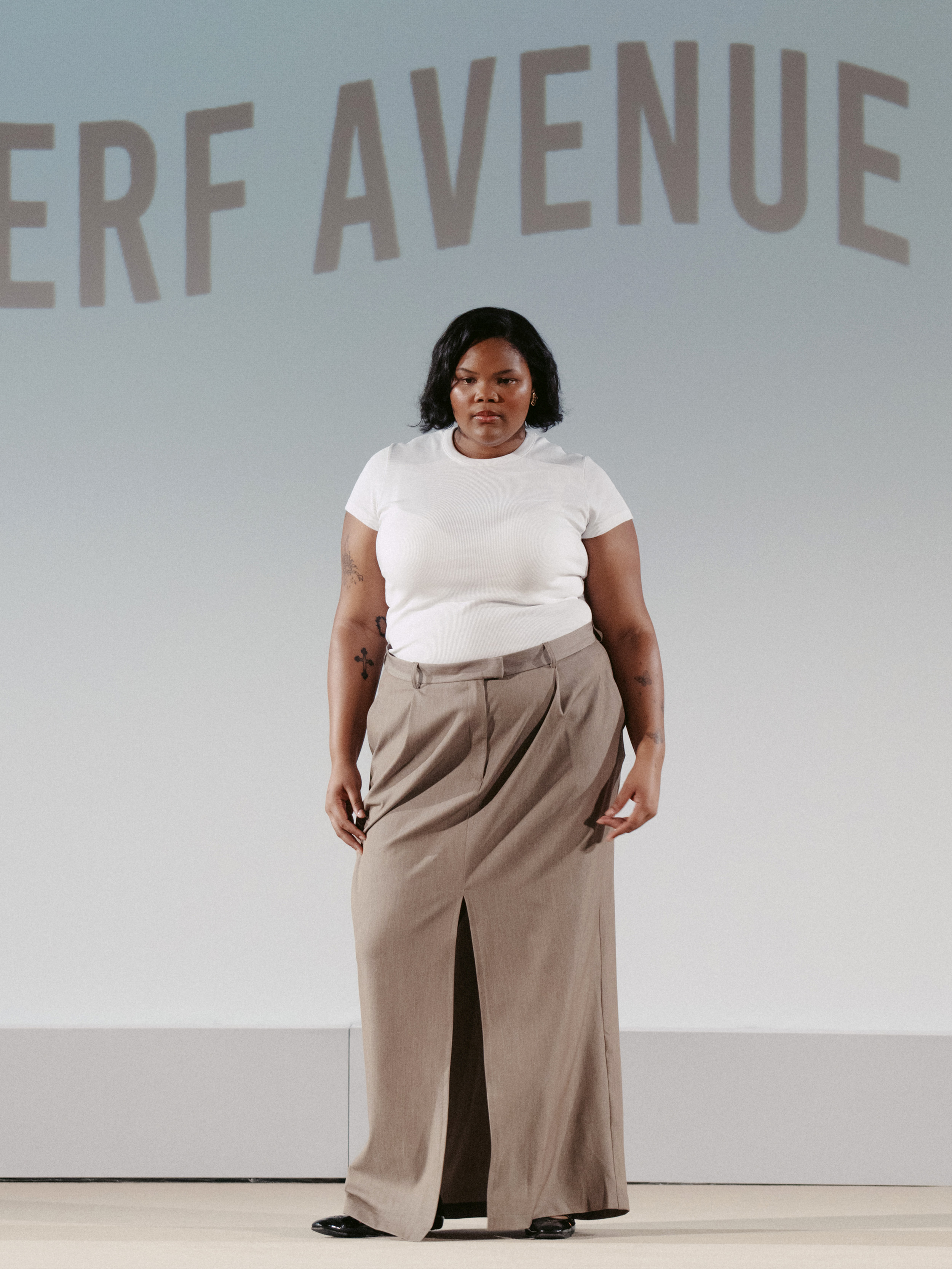 Avenue plus size on sale store