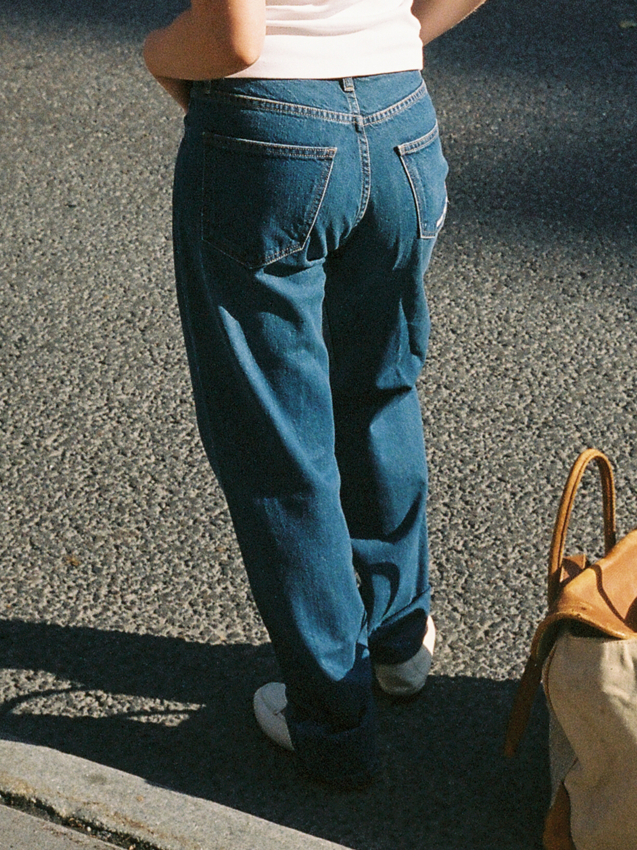 Relaxed Jeans Dark Blue - Dark blue | Djerf Avenue