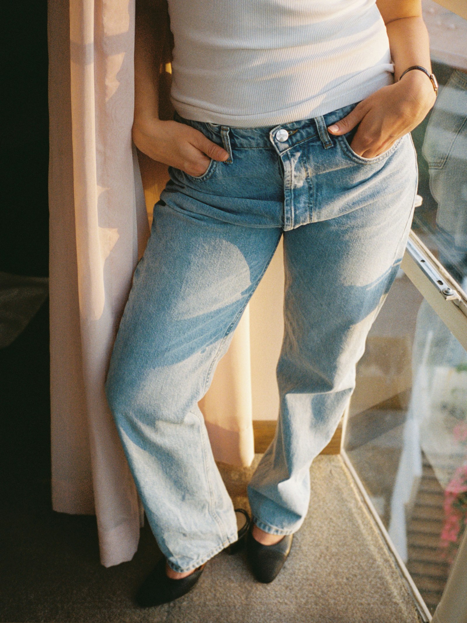 Mid Blue Vintage Wash Ripped Straight Leg Jeans