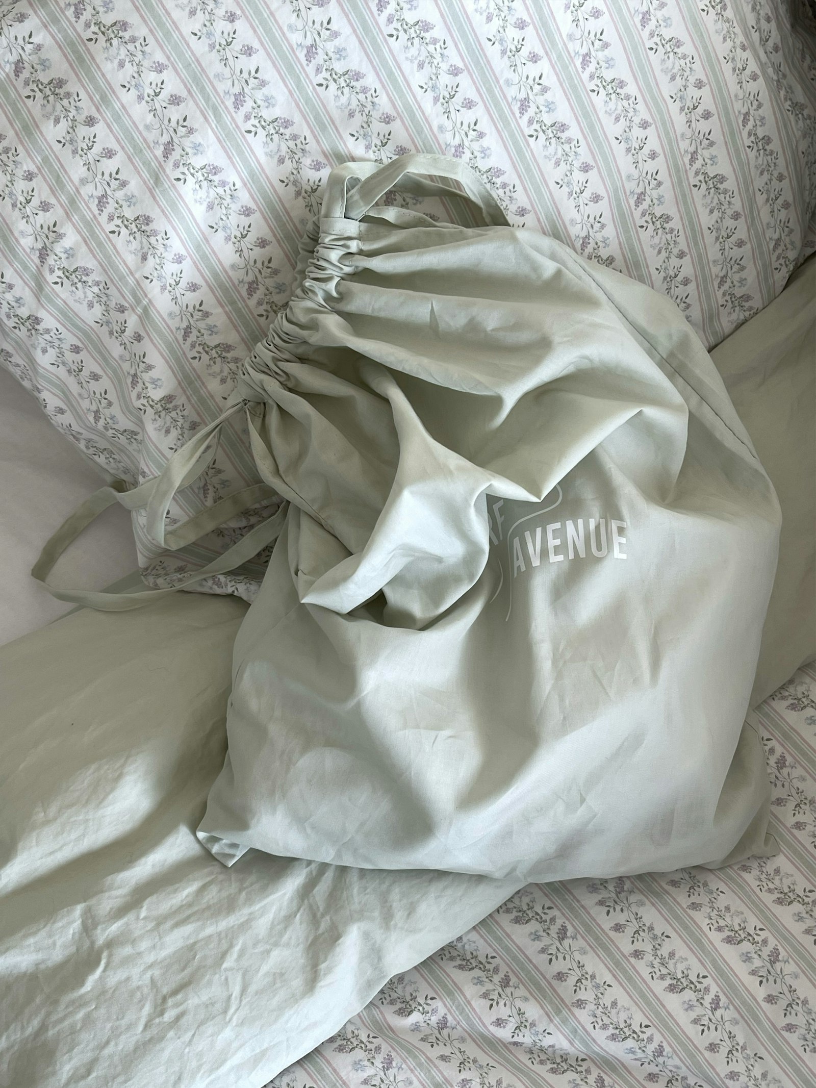 Duvet Cover Lilac Dreams - Single