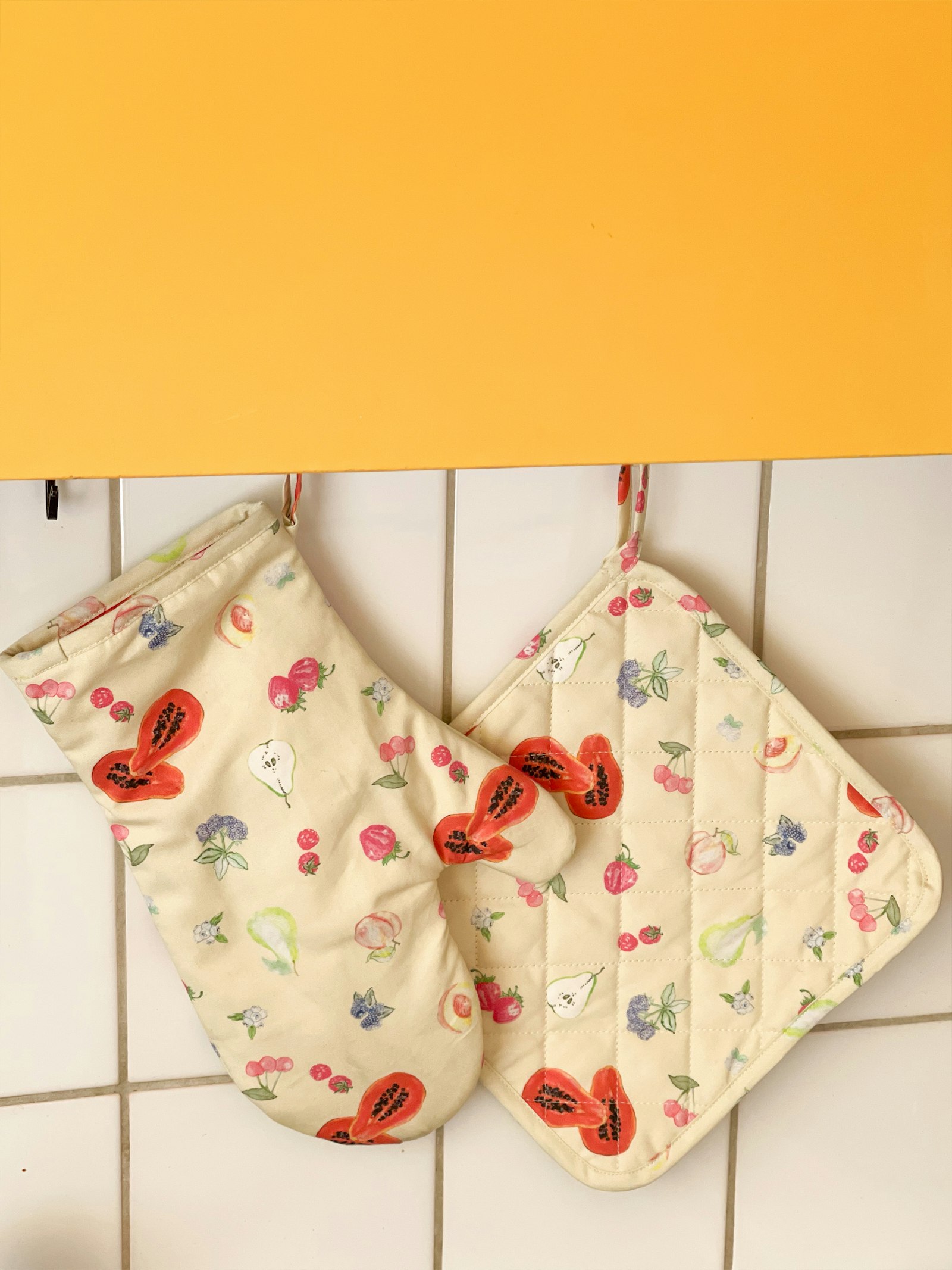 Kitchen Glove Set Fruit