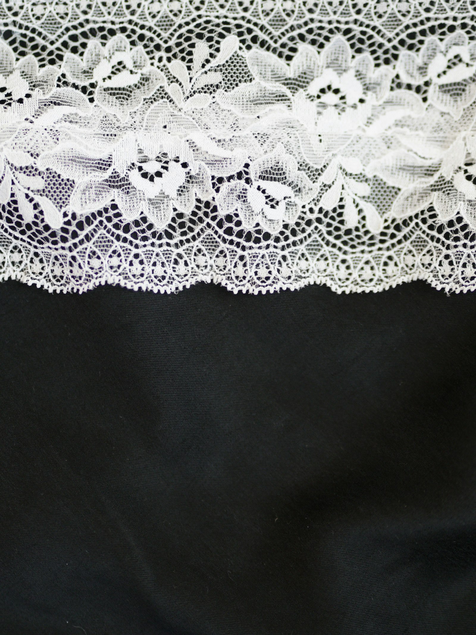 REMAKE Dream Skirt Ash - White Lace