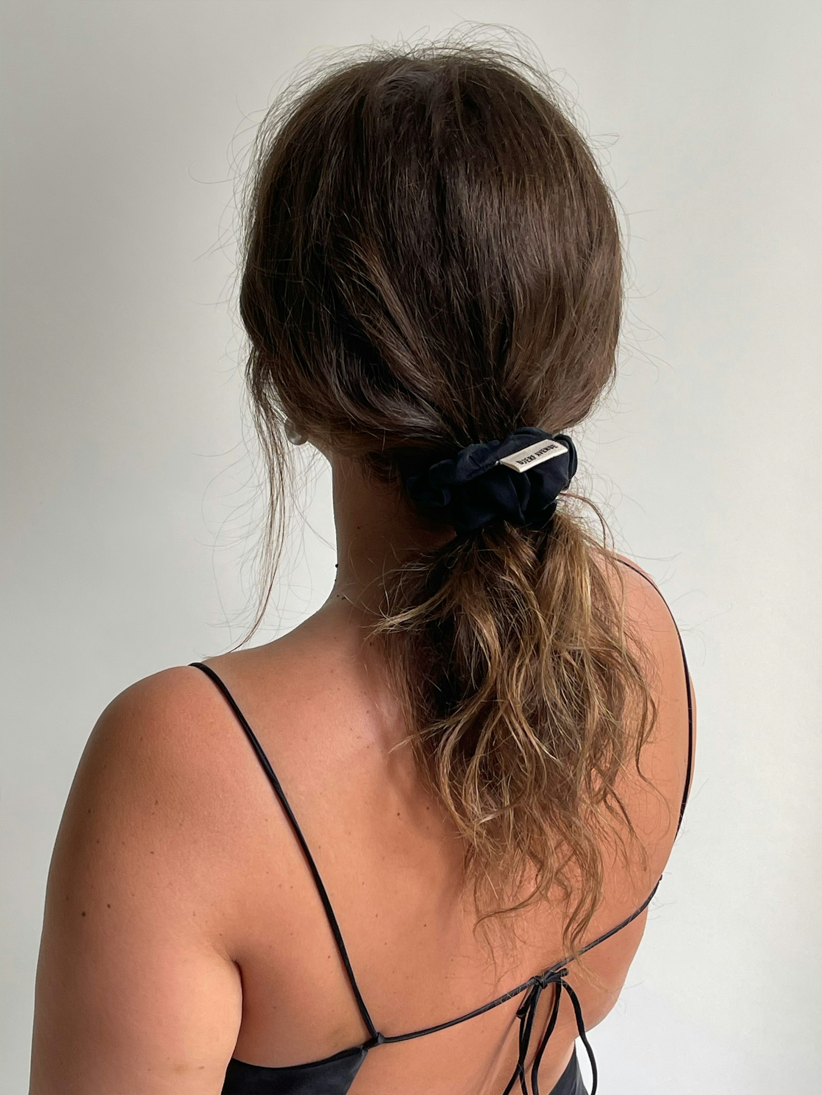 Dream Scrunchie Ash