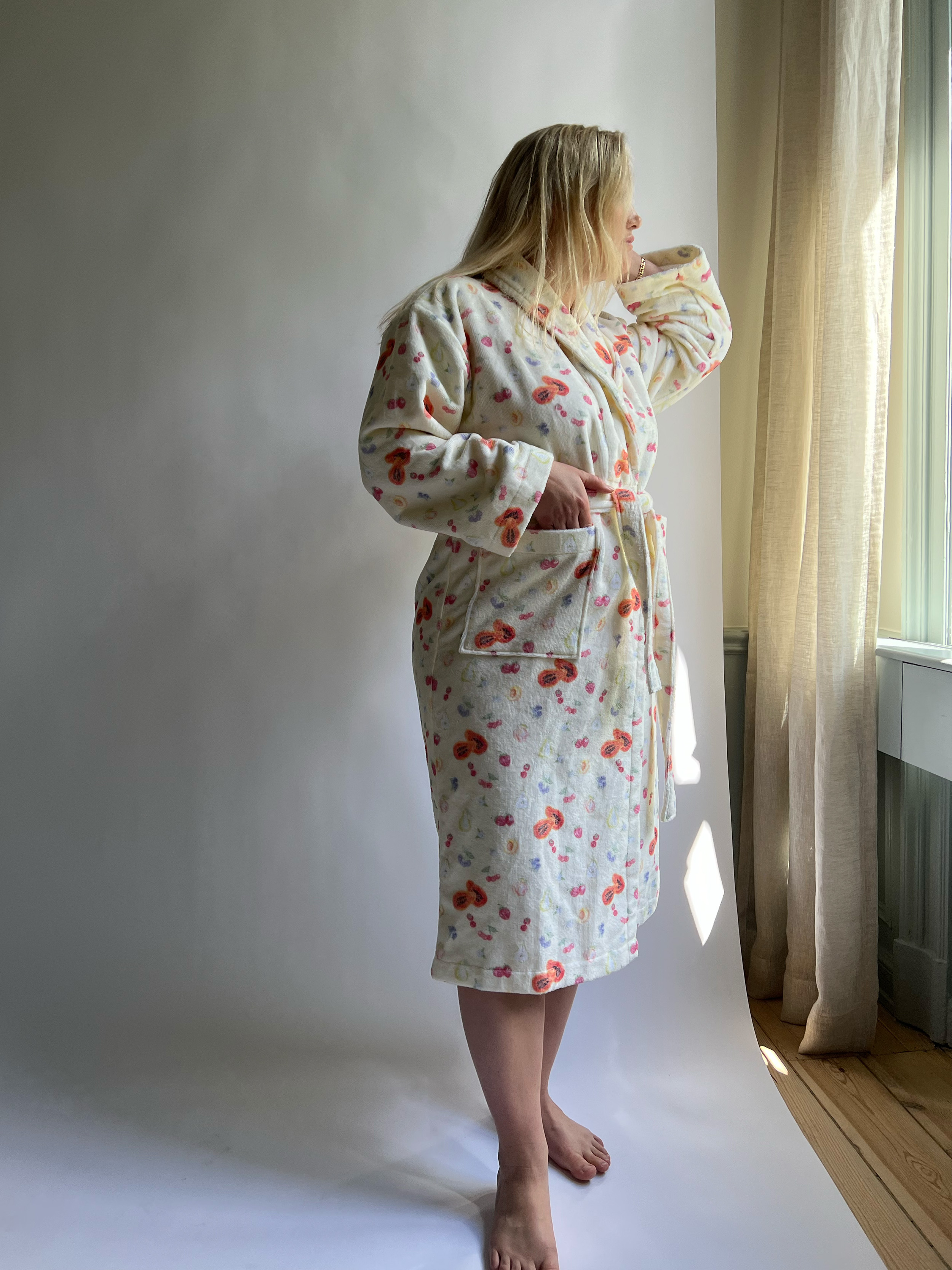 Summer Berries Robe