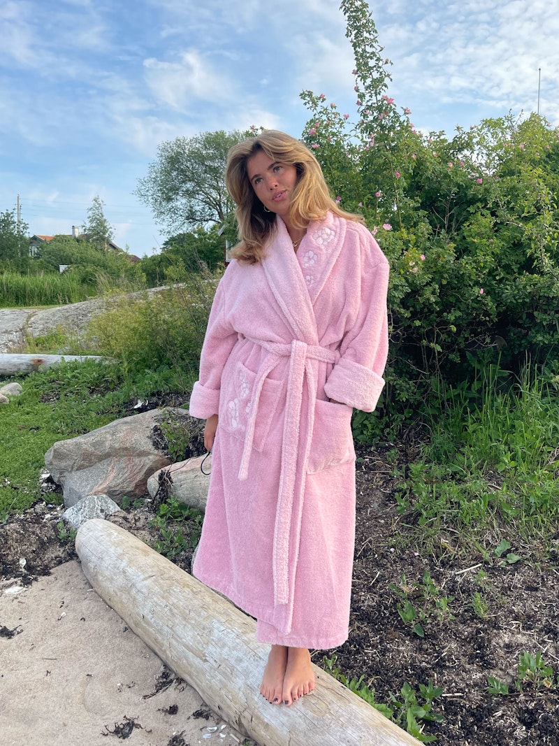 Bath Robe Pink Flower
