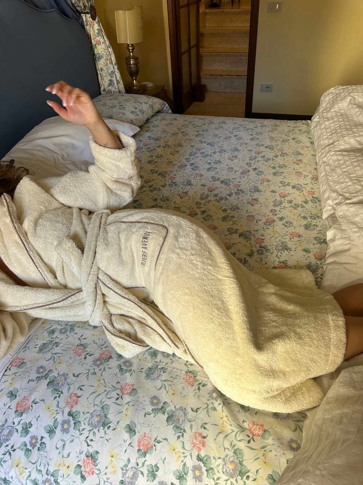 Bath Robe Creamy Oat