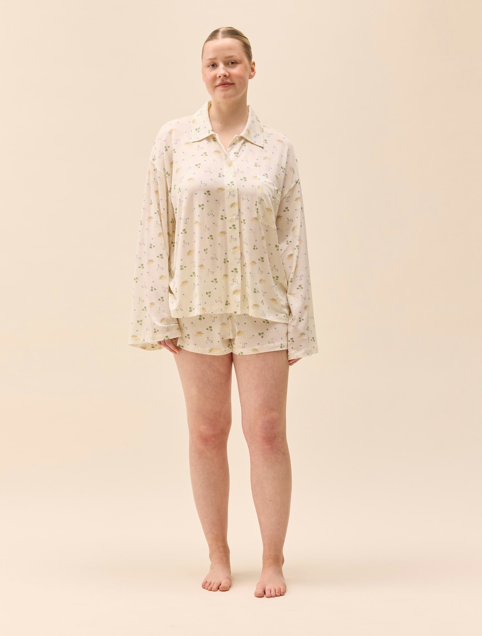 Go Slow Short Shorts Marula Bloom