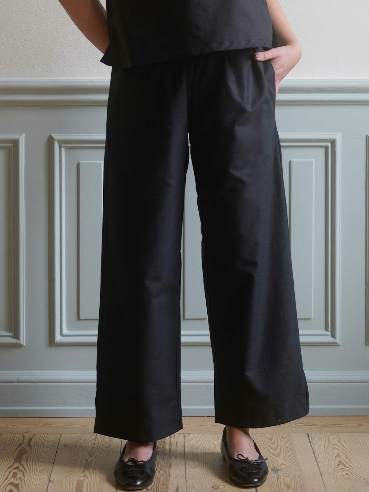 Breezy Ankle Pants Black