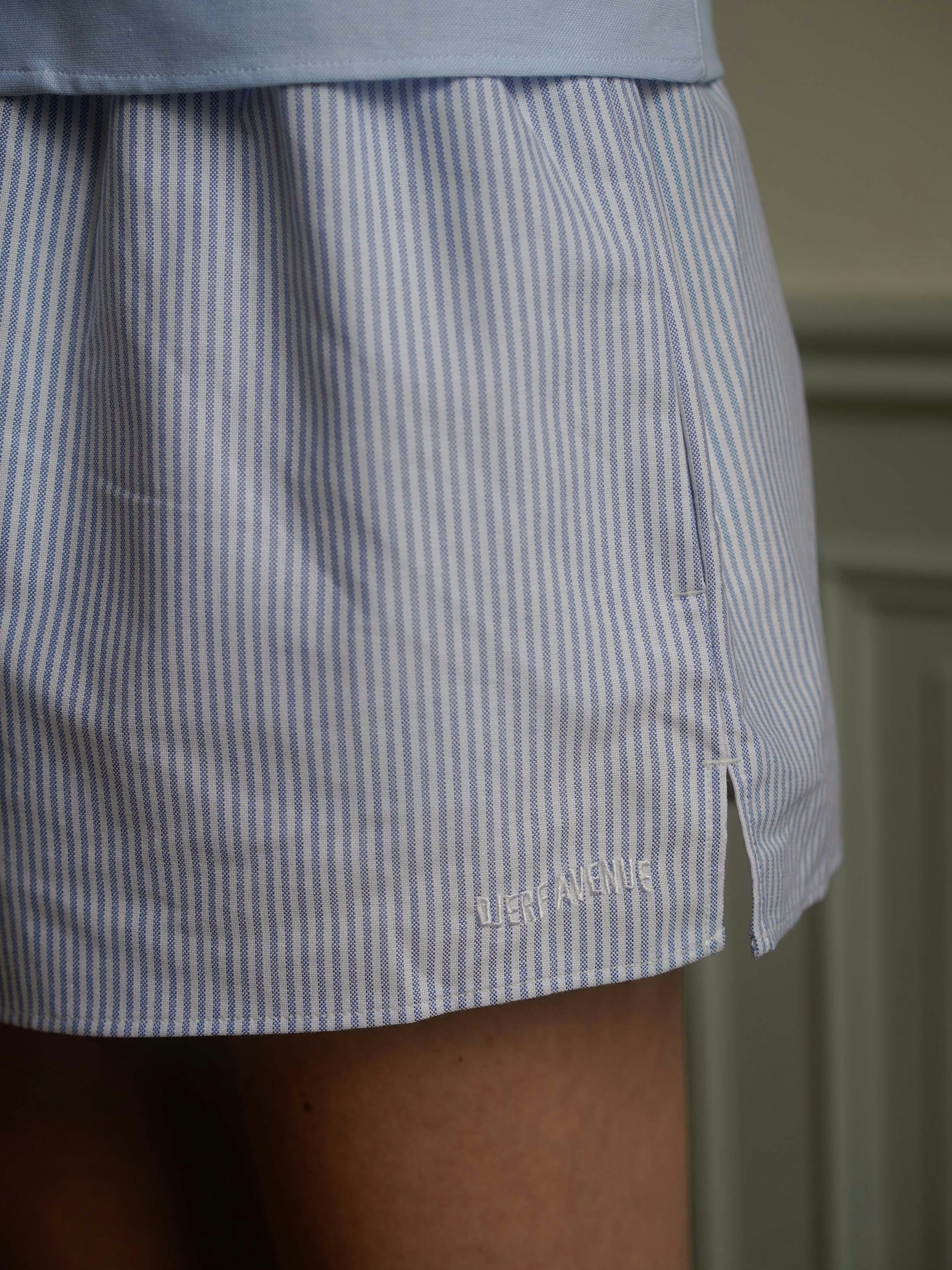 Breezy Short Shorts Blue Stripe