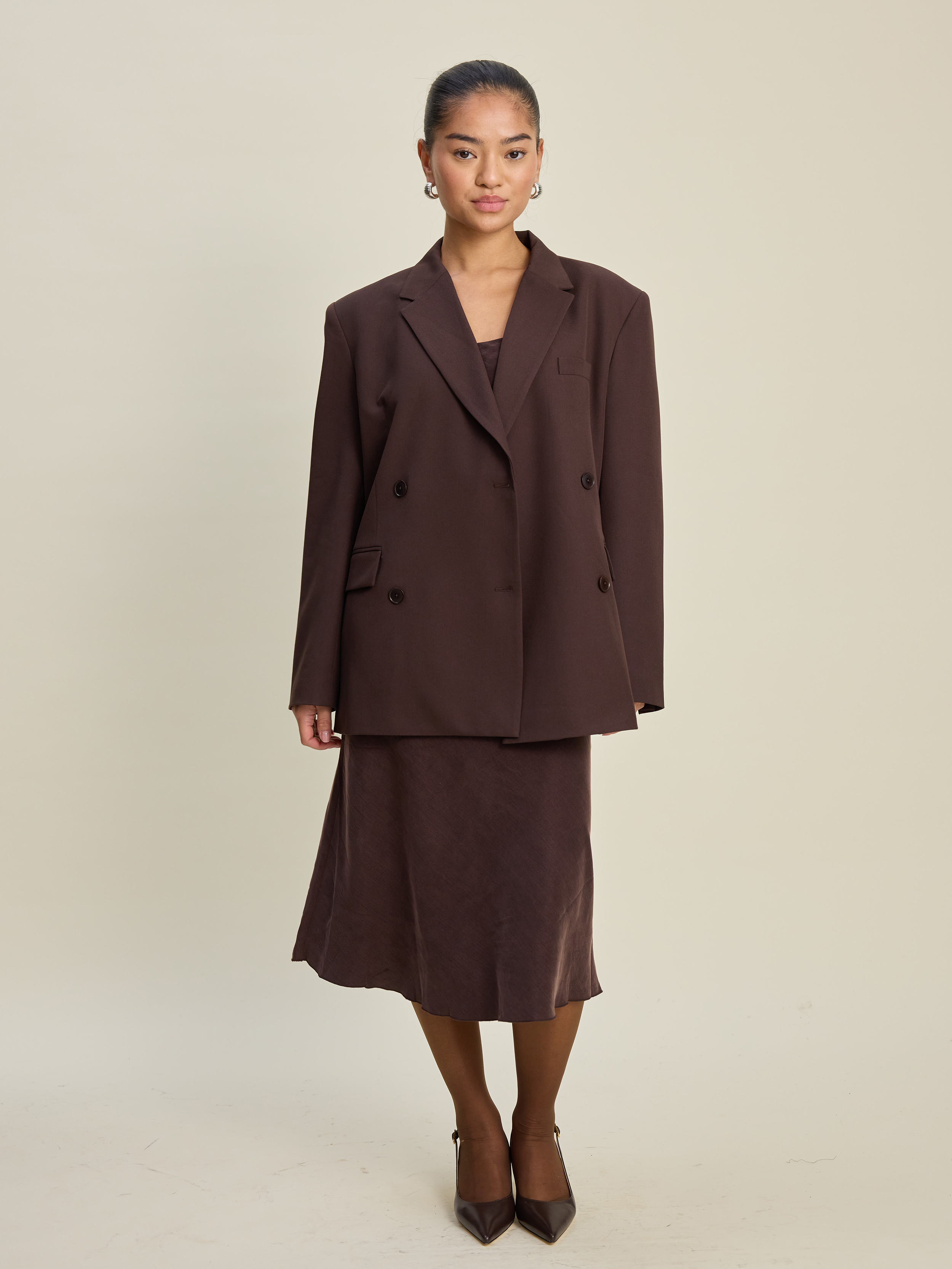Essential Blazer Brown - Brown | Djerf Avenue
