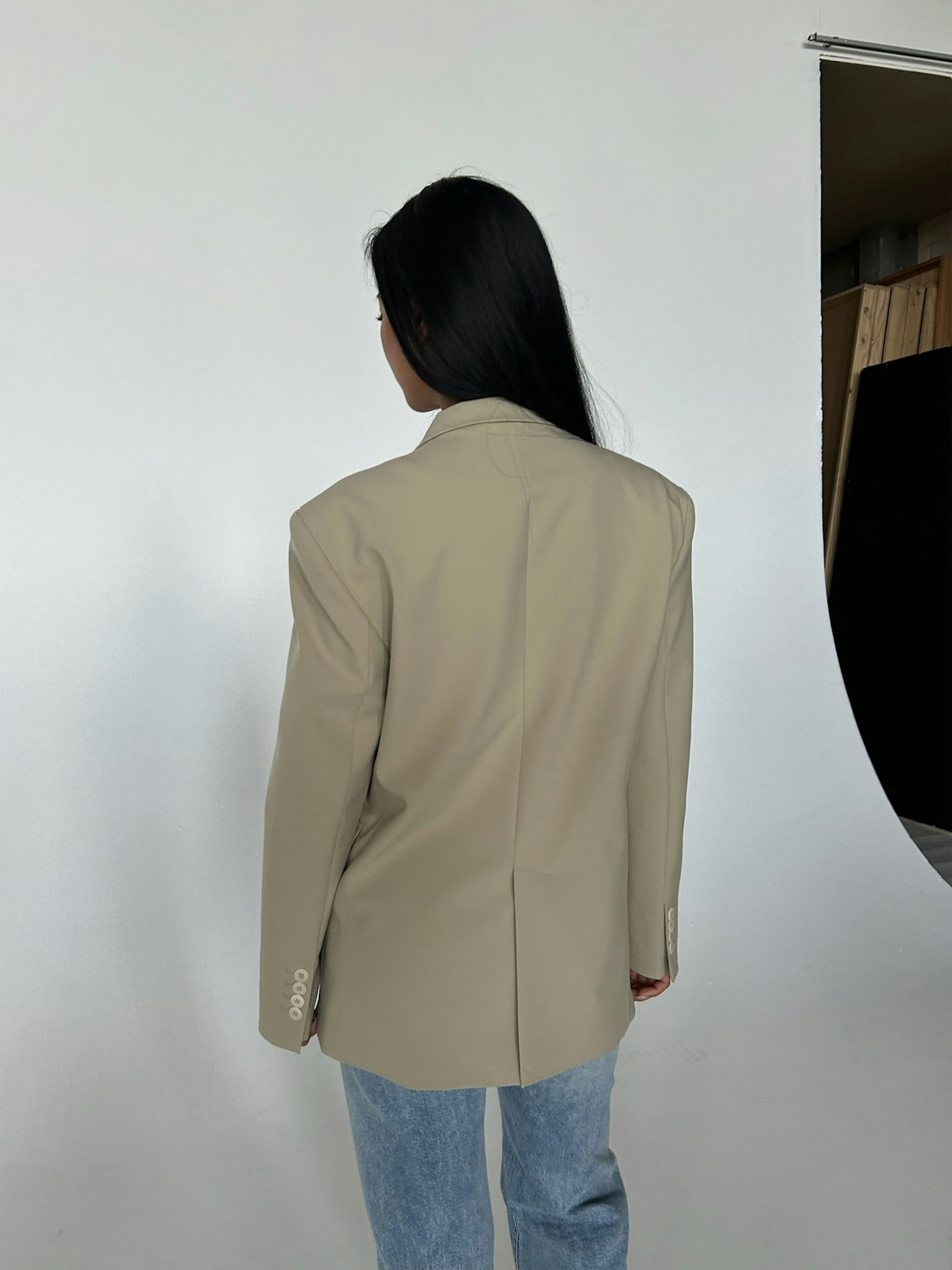 Essential Blazer Greige