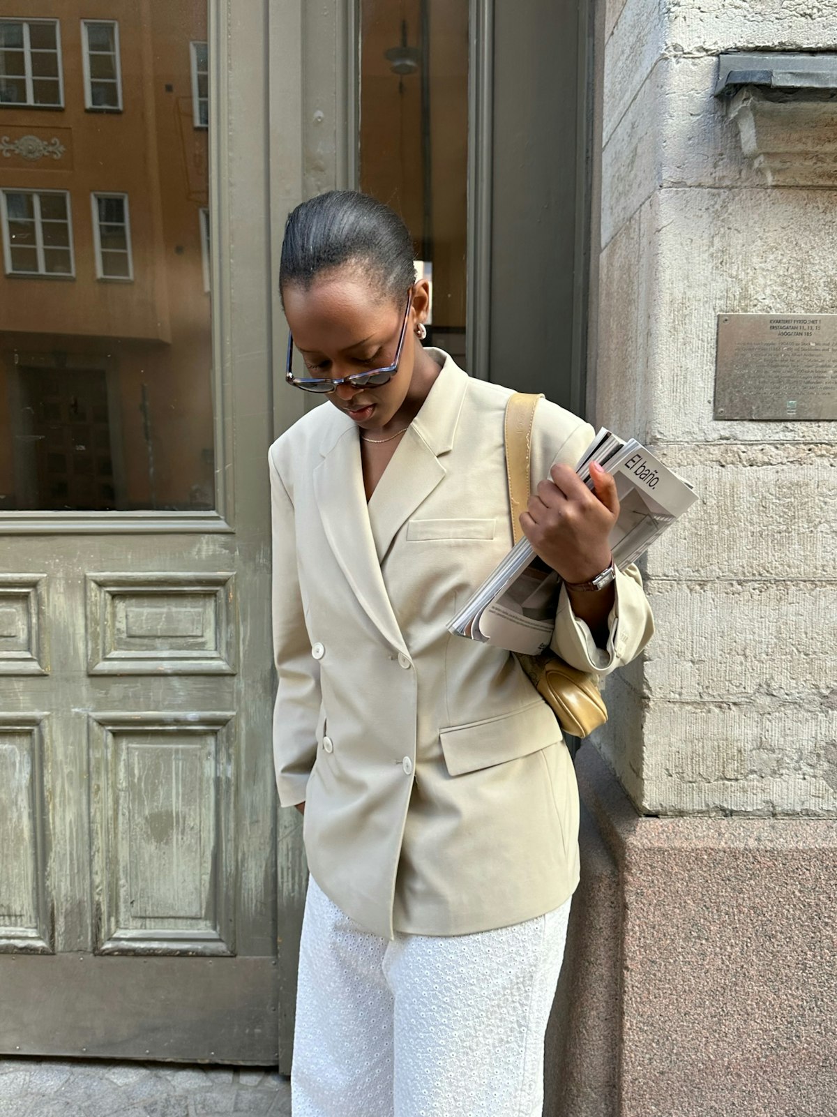 Essential Blazer Greige