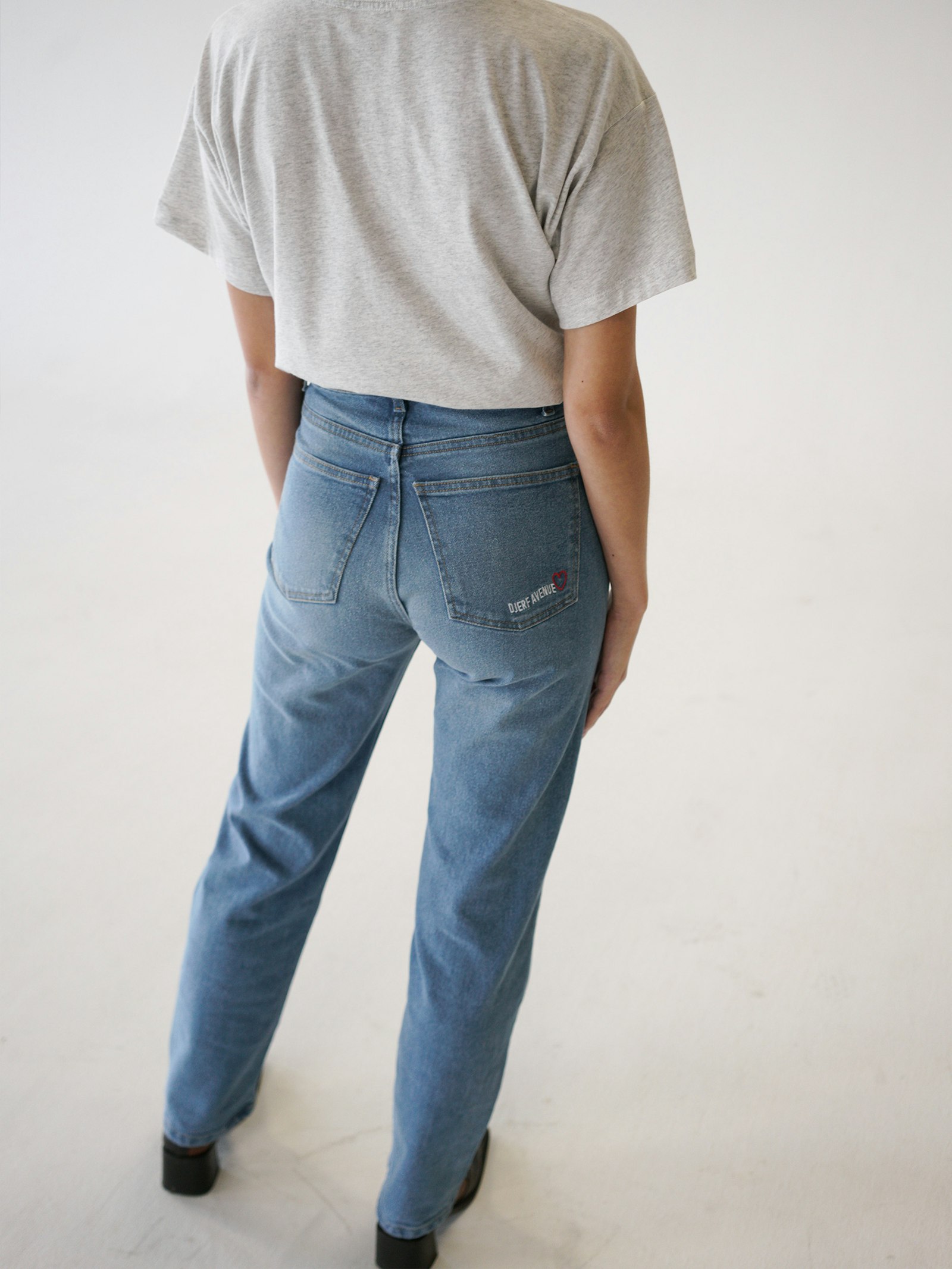 Straight Jeans Mid Blue