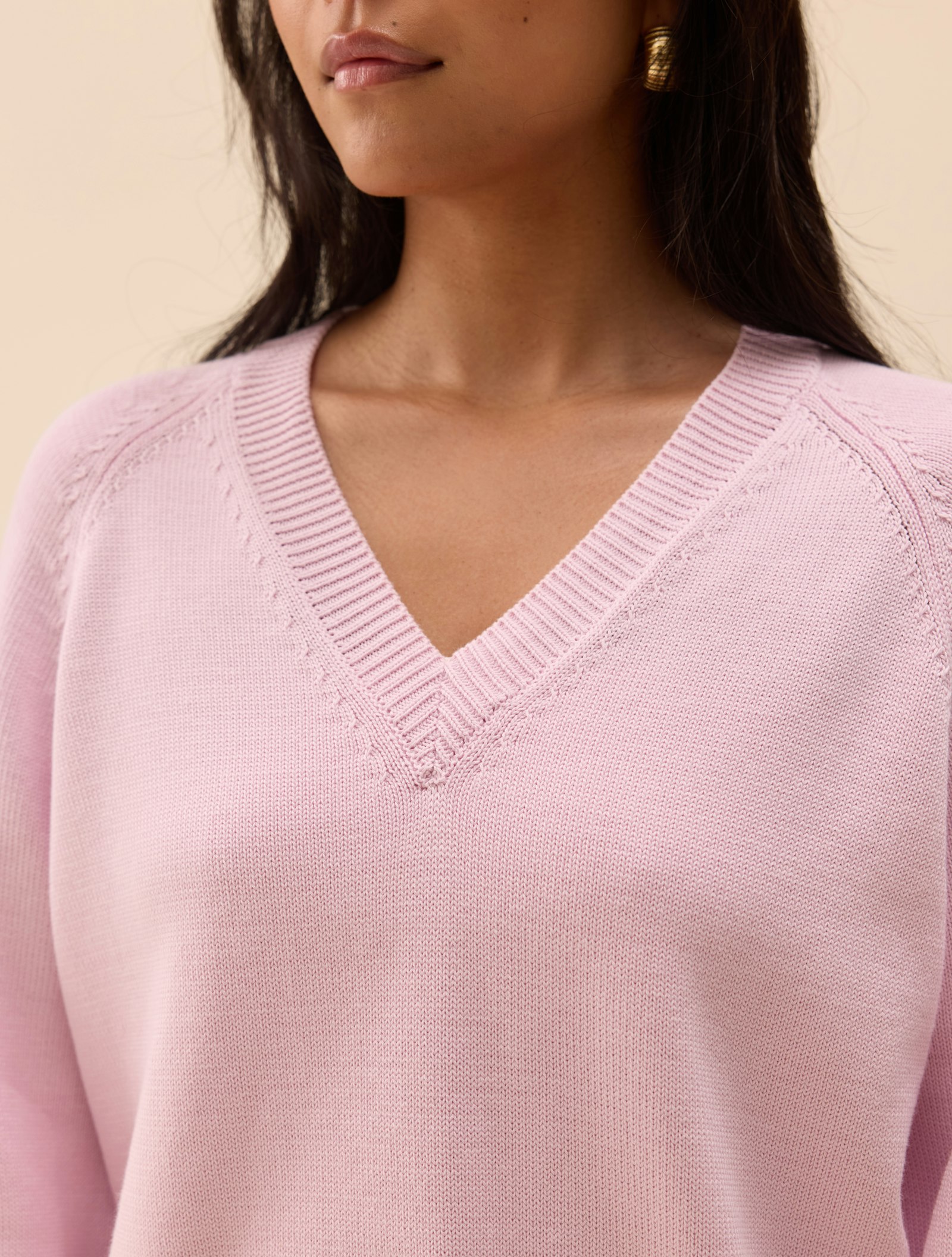 V-neck Sweater Lilac