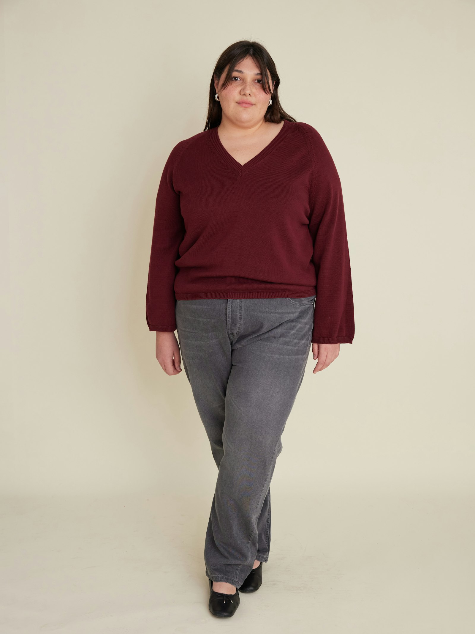 V-neck Sweater Burgundy