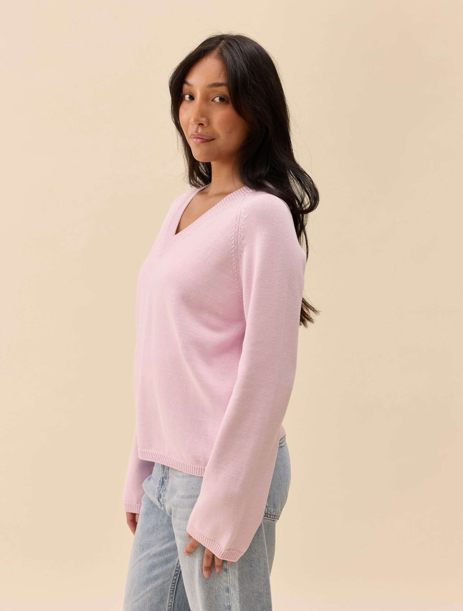 V-neck Sweater Lilac