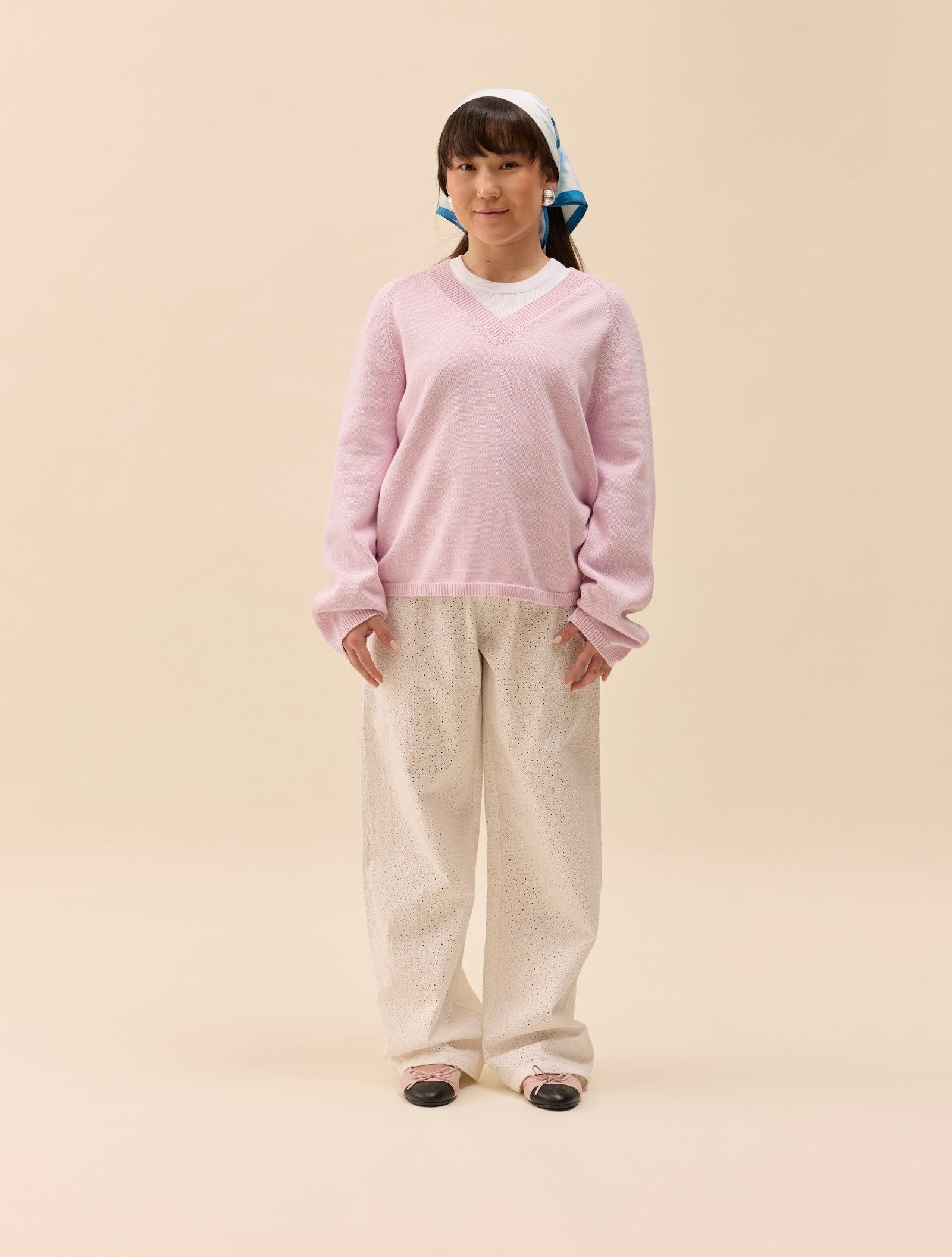 V-neck Sweater Lilac