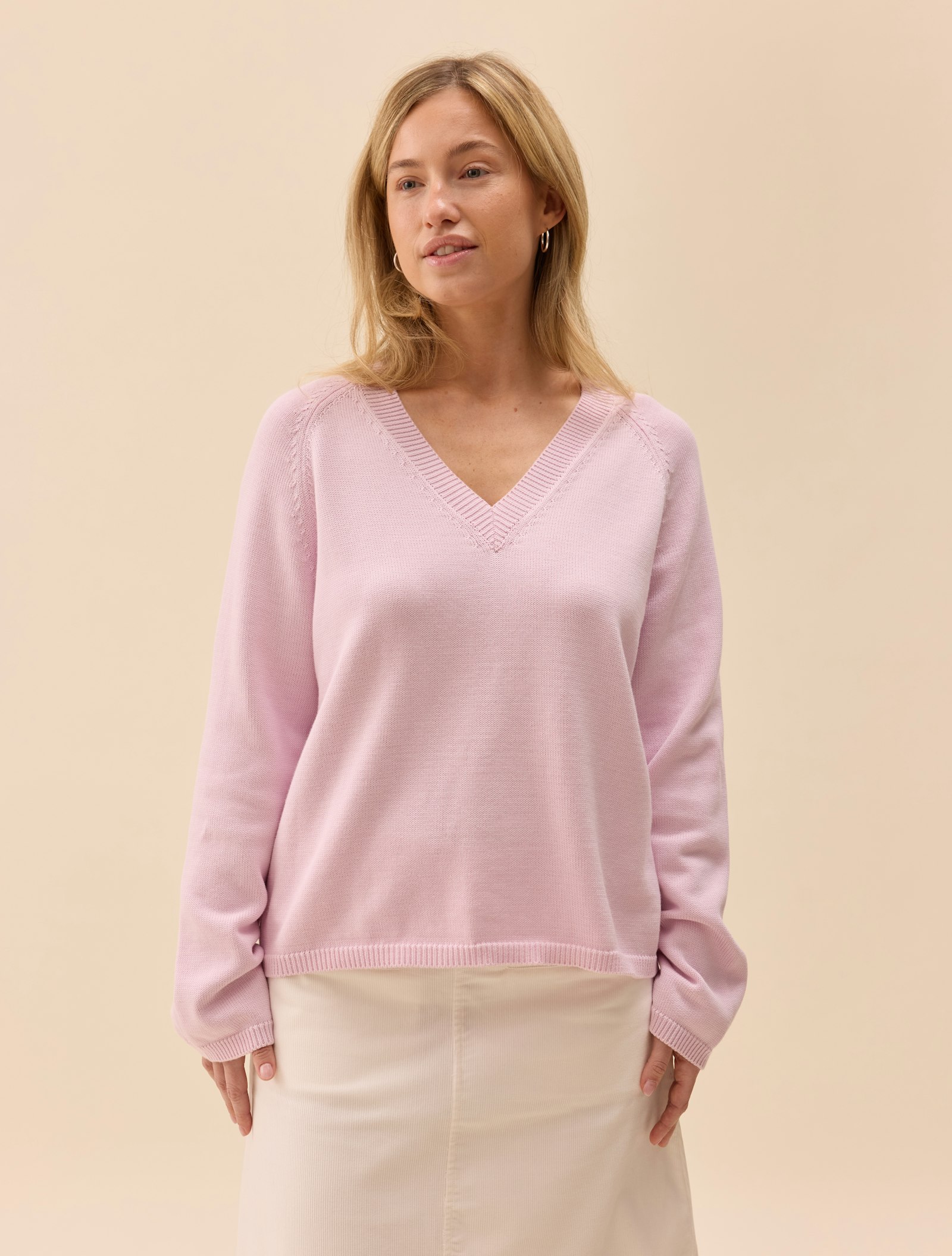 V-neck Sweater Lilac
