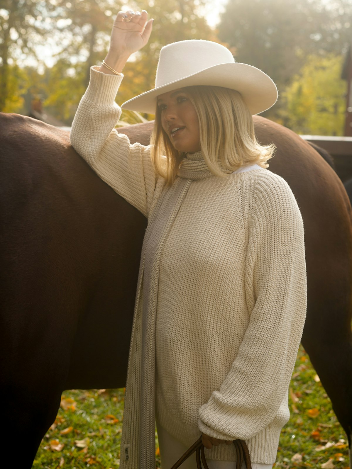 Chunky Raglan Roundneck Off White