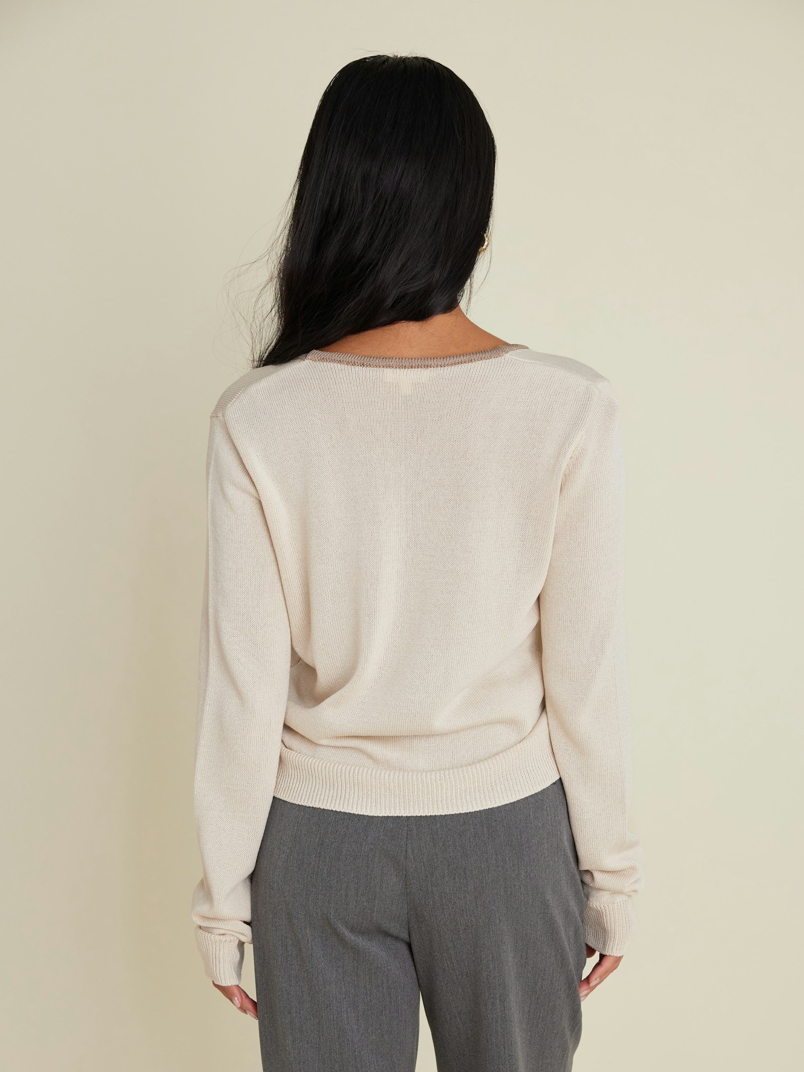 Contrast V-neck Cardigan Ivory