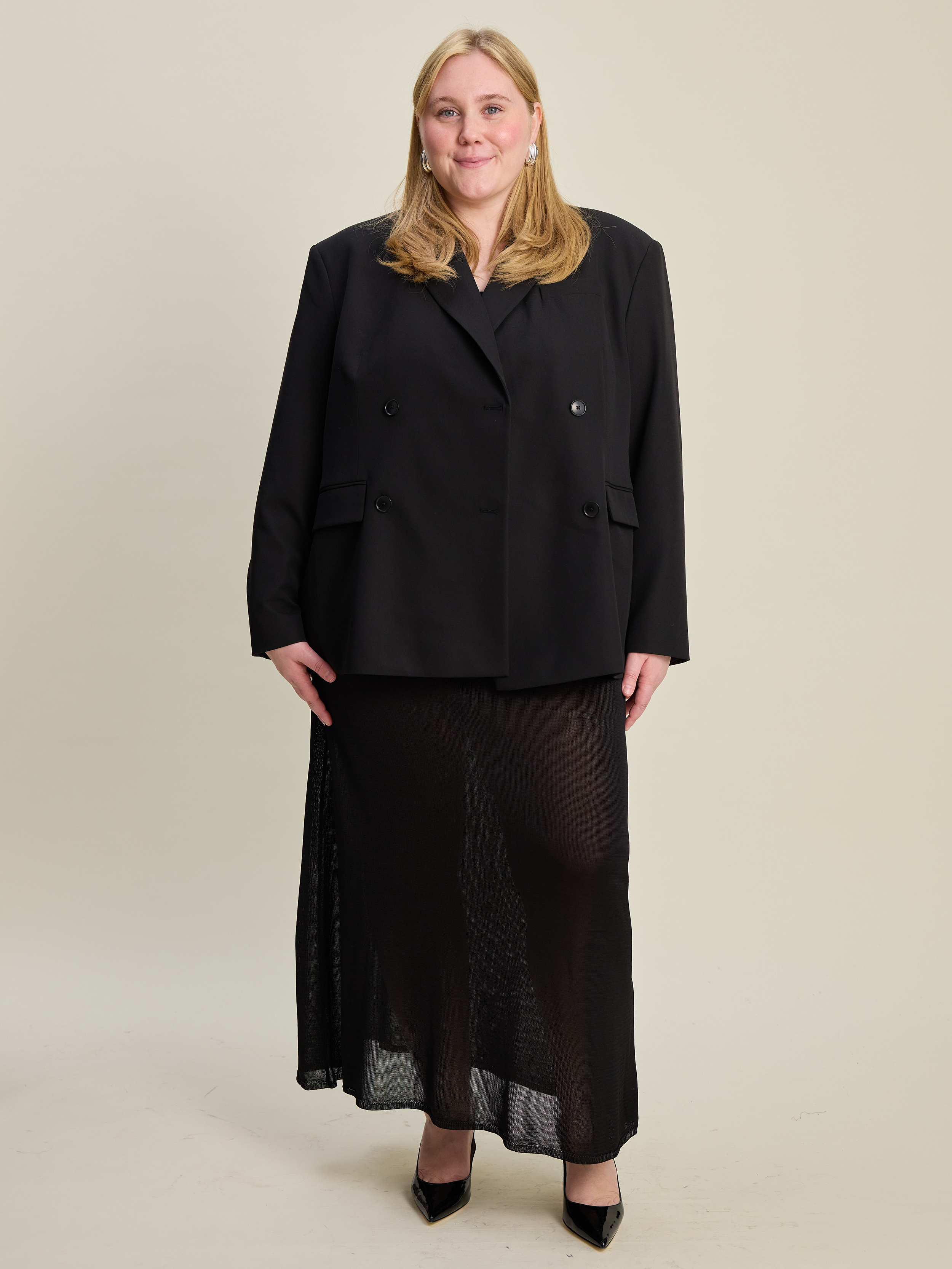 Knitted Midi Skirt Black - Black | Djerf Avenue