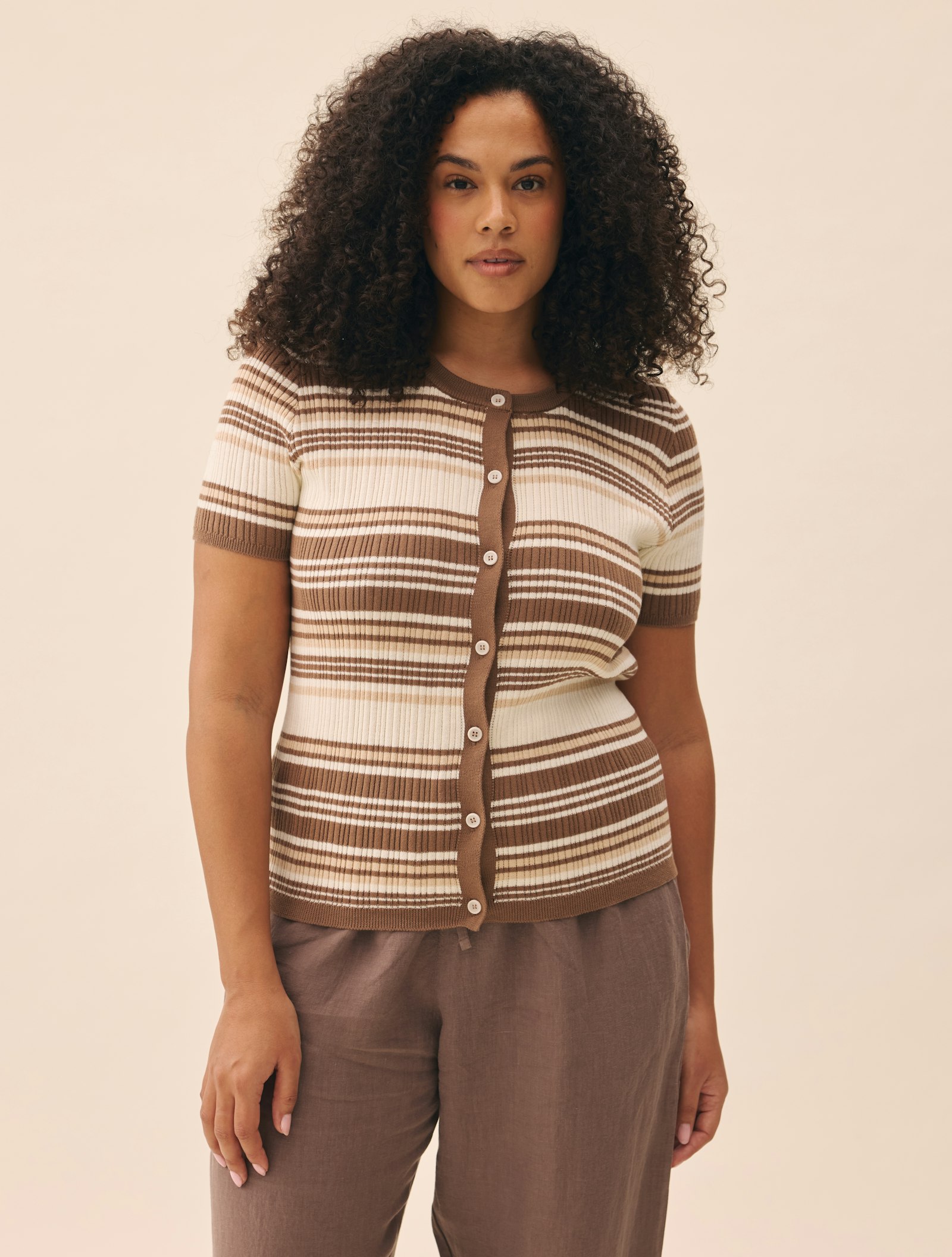 Knitted Short Sleeve Cardigan Brown Stripe