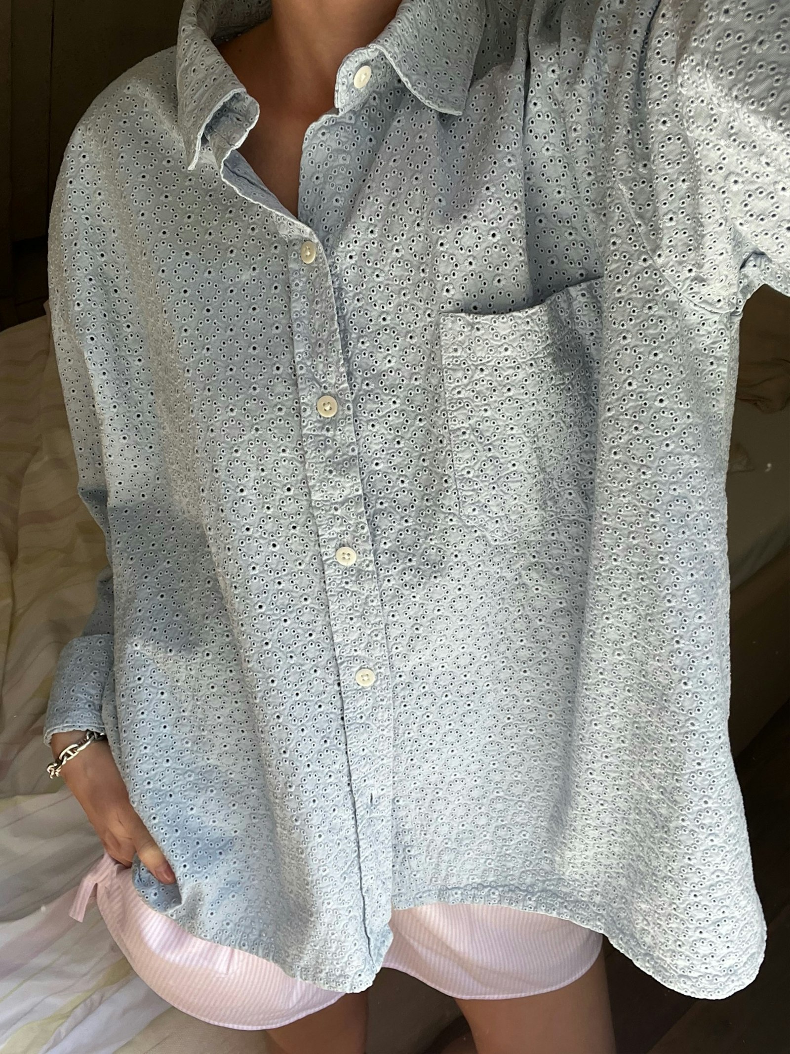 Broderie Shirt Airy Blue