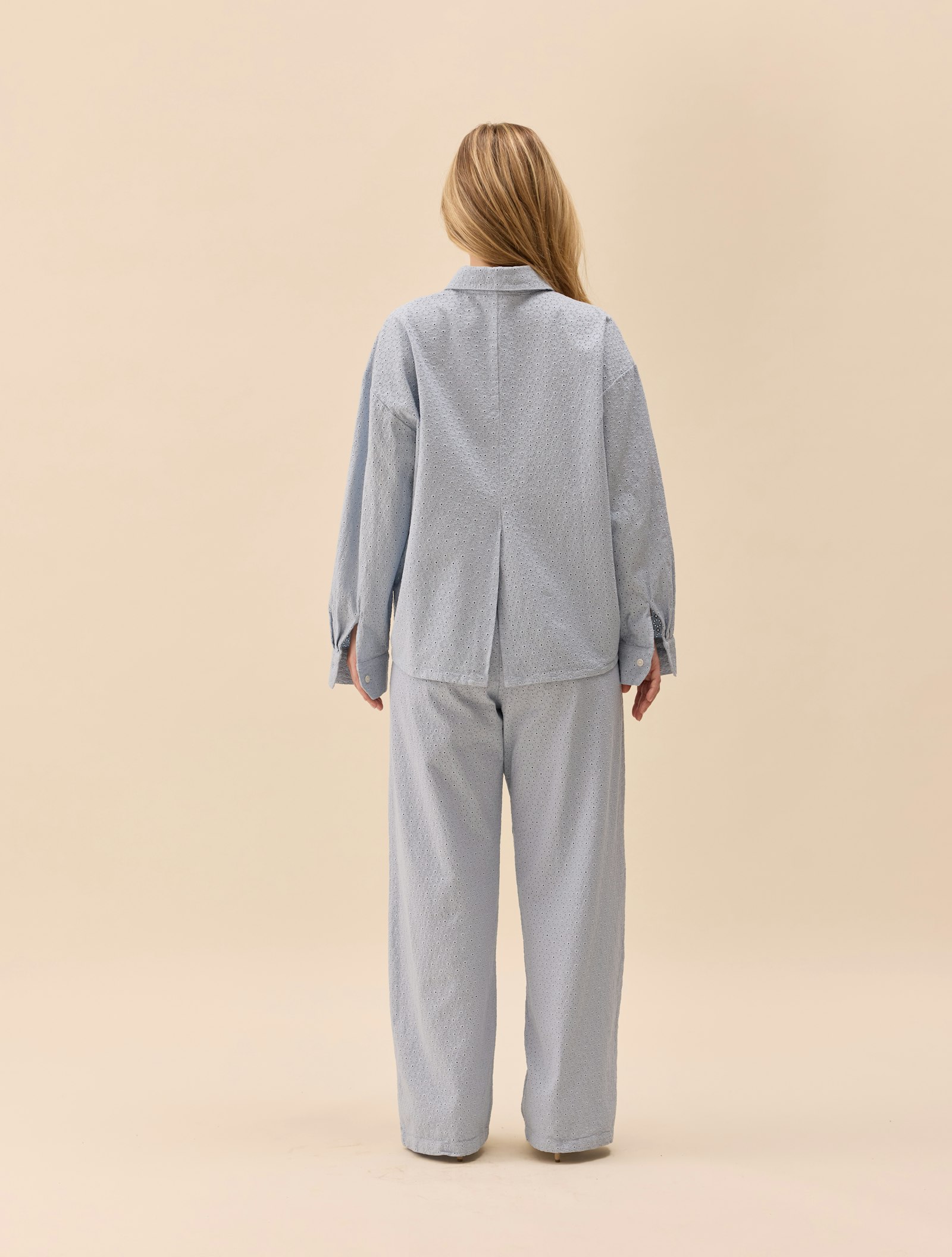 Broderie Shirt Airy Blue