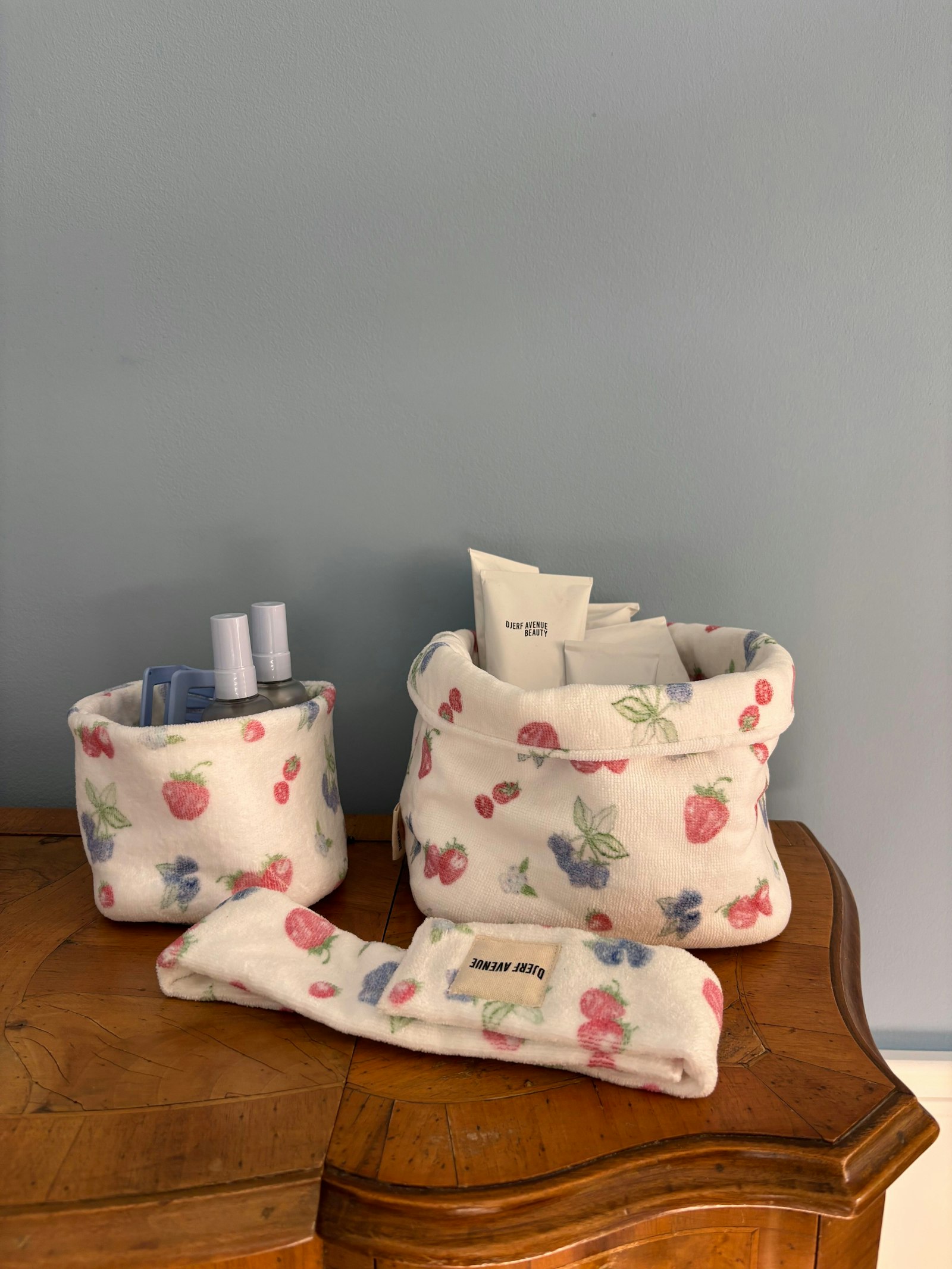 Terry Organizer Summer Berries - Large