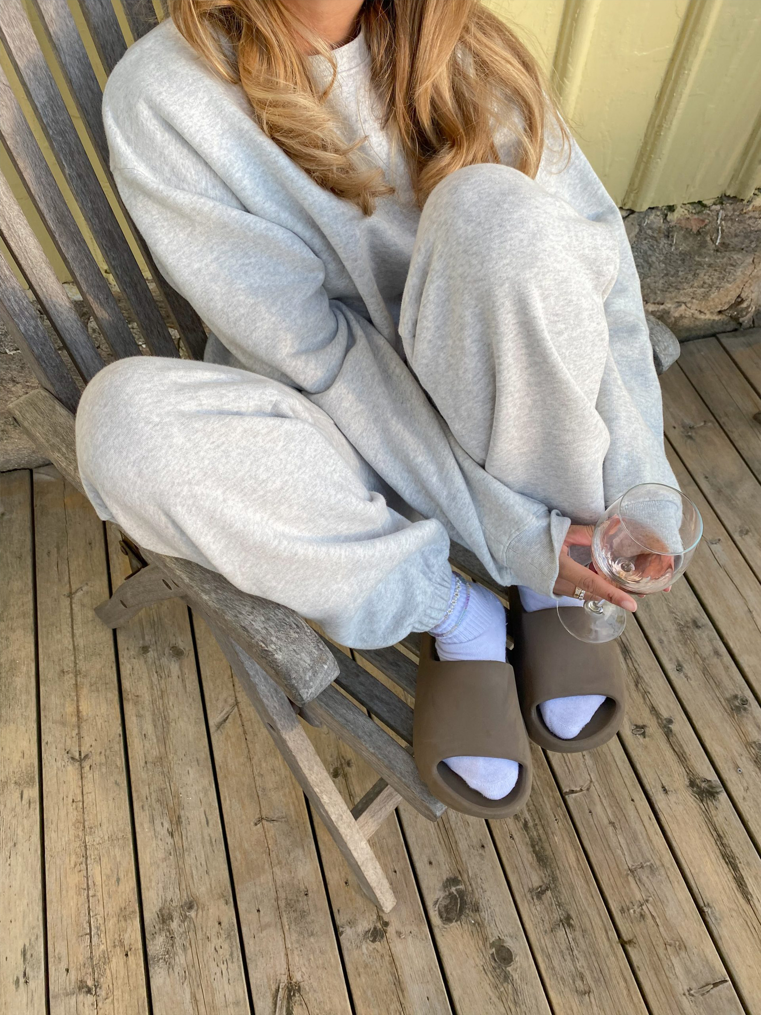 Staple Sweatpants Grey - Grey | Djerf Avenue