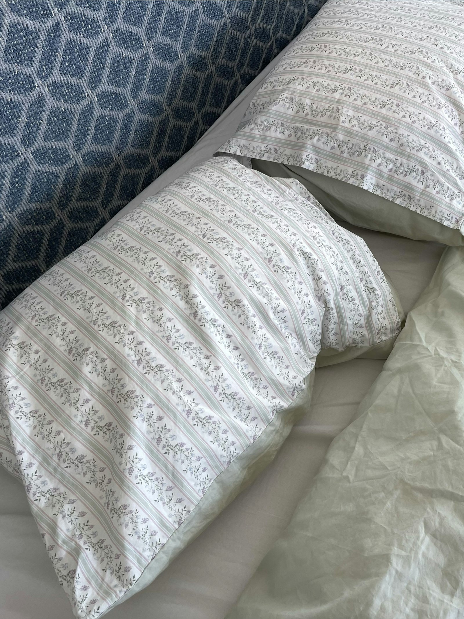 Pillow Case Lilac Dreams